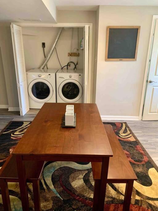 Apartament Block From Metro Free Street Parking! Waszyngton Zewnętrze zdjęcie